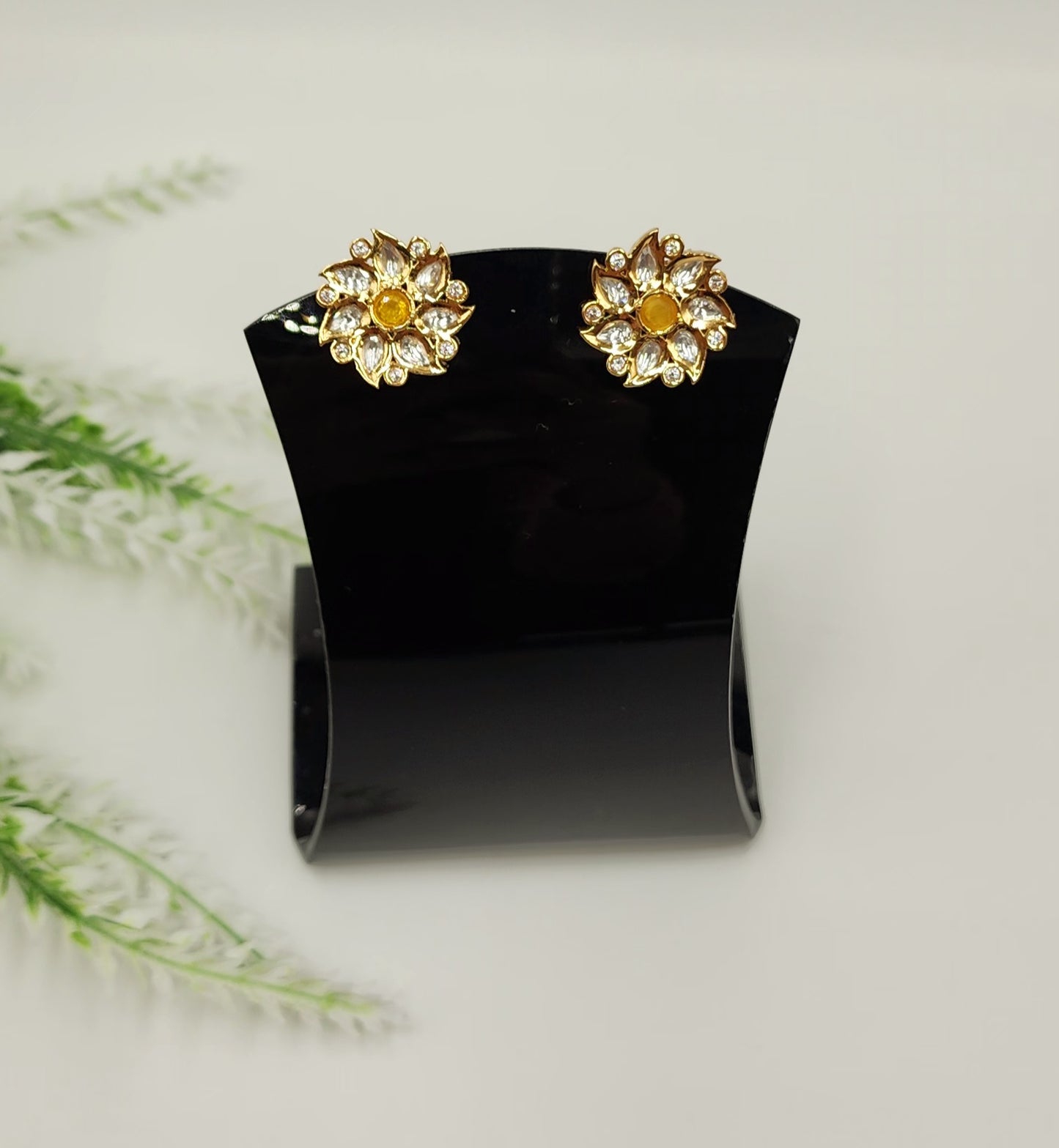 Isha kundan Earrings