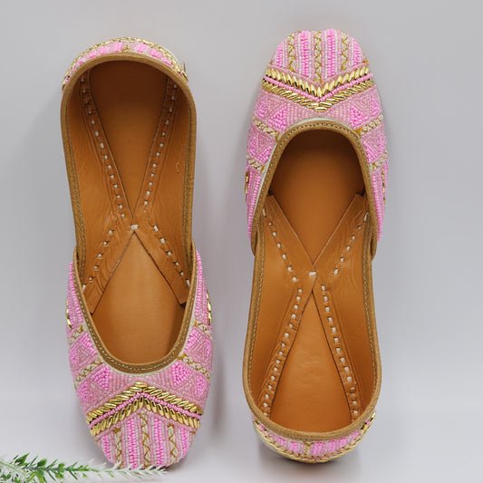Pinki Women's Punjabi Jutti