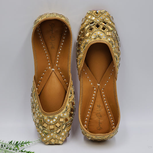 Meerab Women's Punjabi Jutti