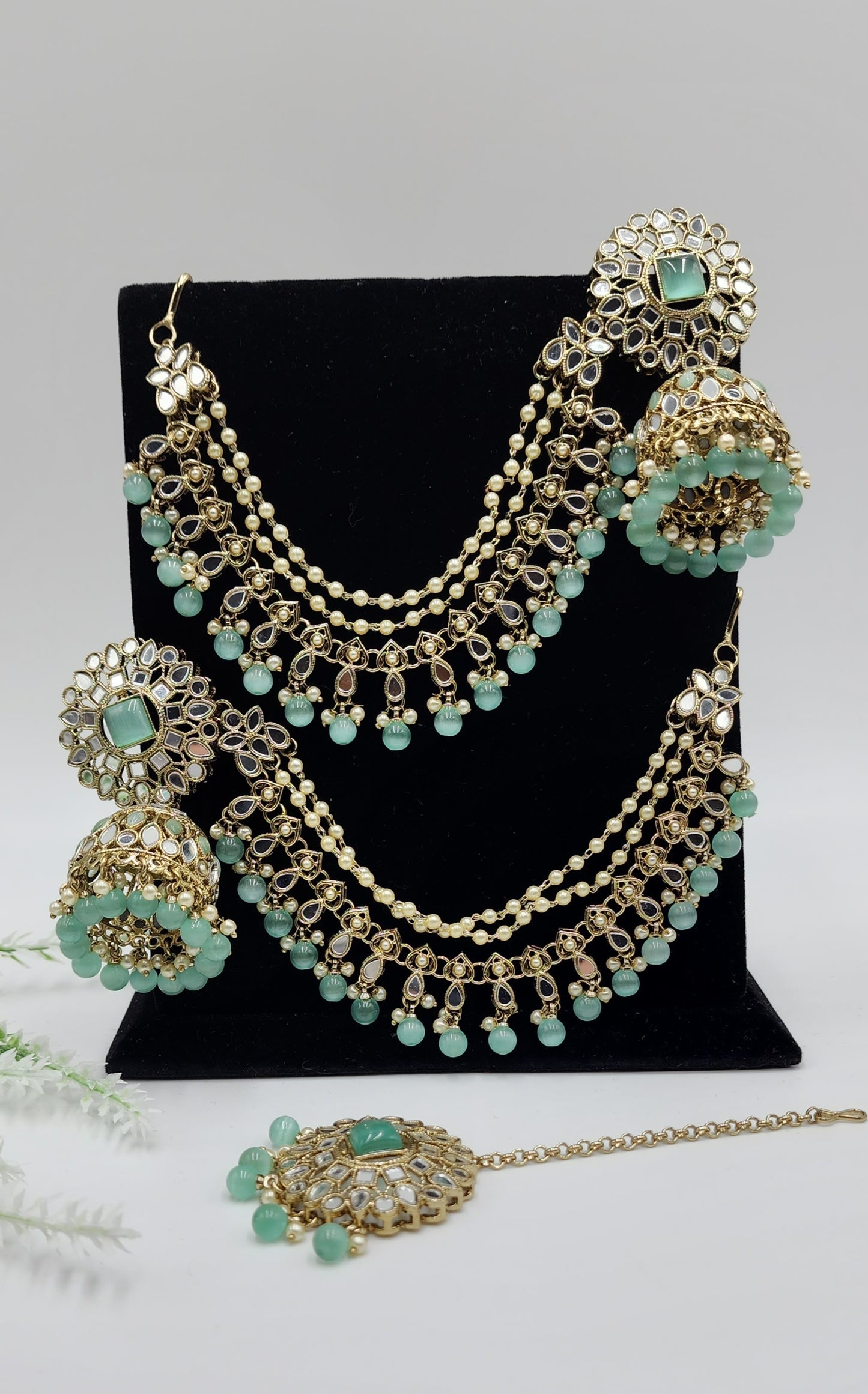 Mehreen Earrings