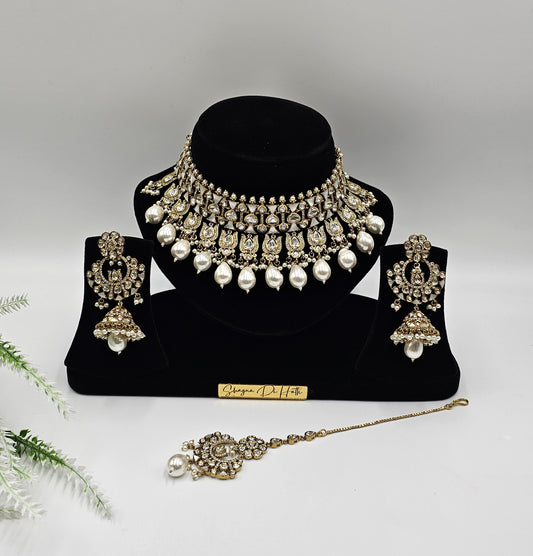 Aheli Jewelry Set