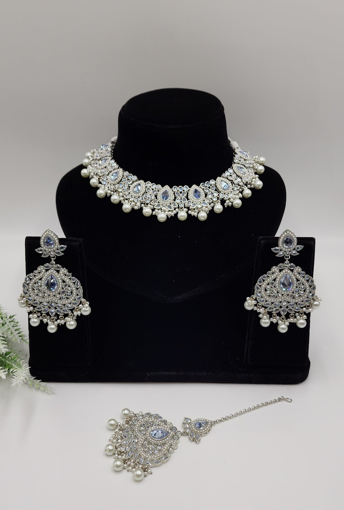 Dolna Silver Sets