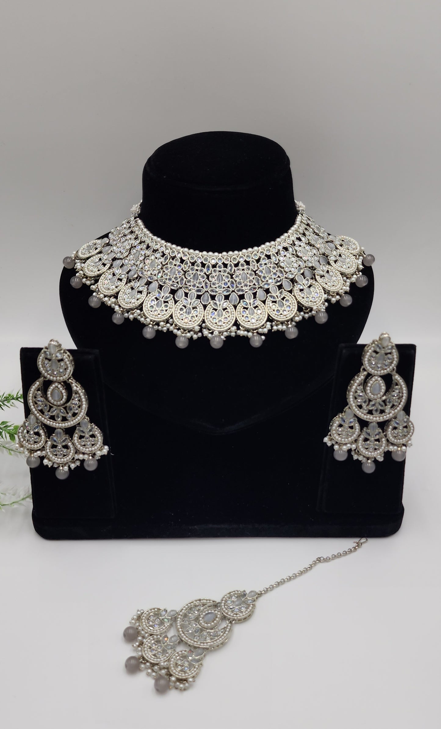 Radhika Silver Sets