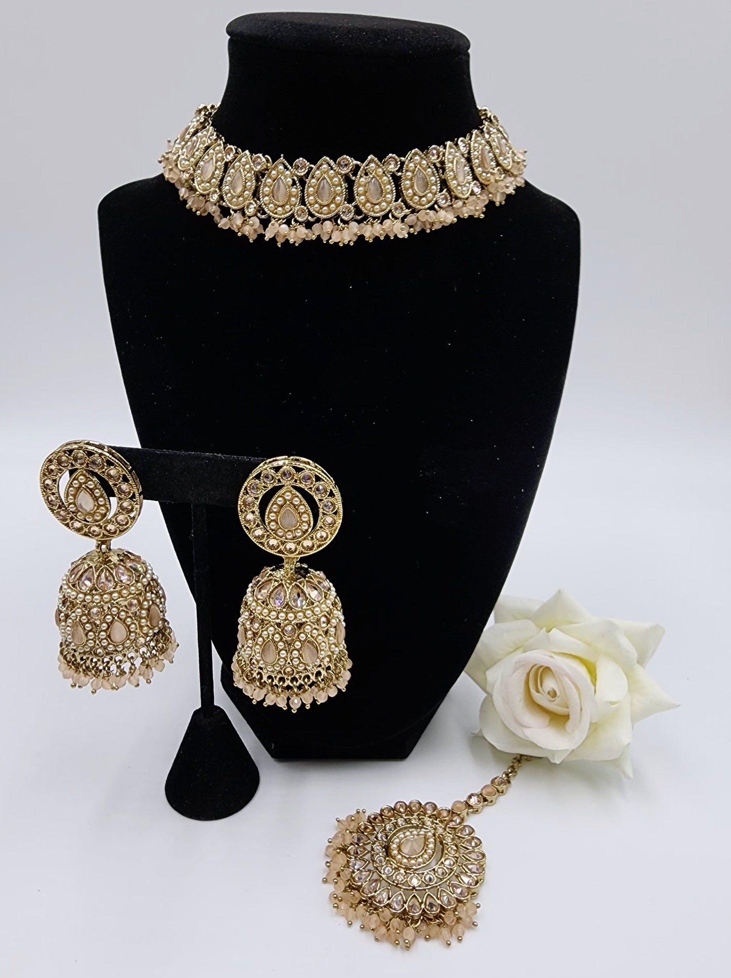 Lubna Sets