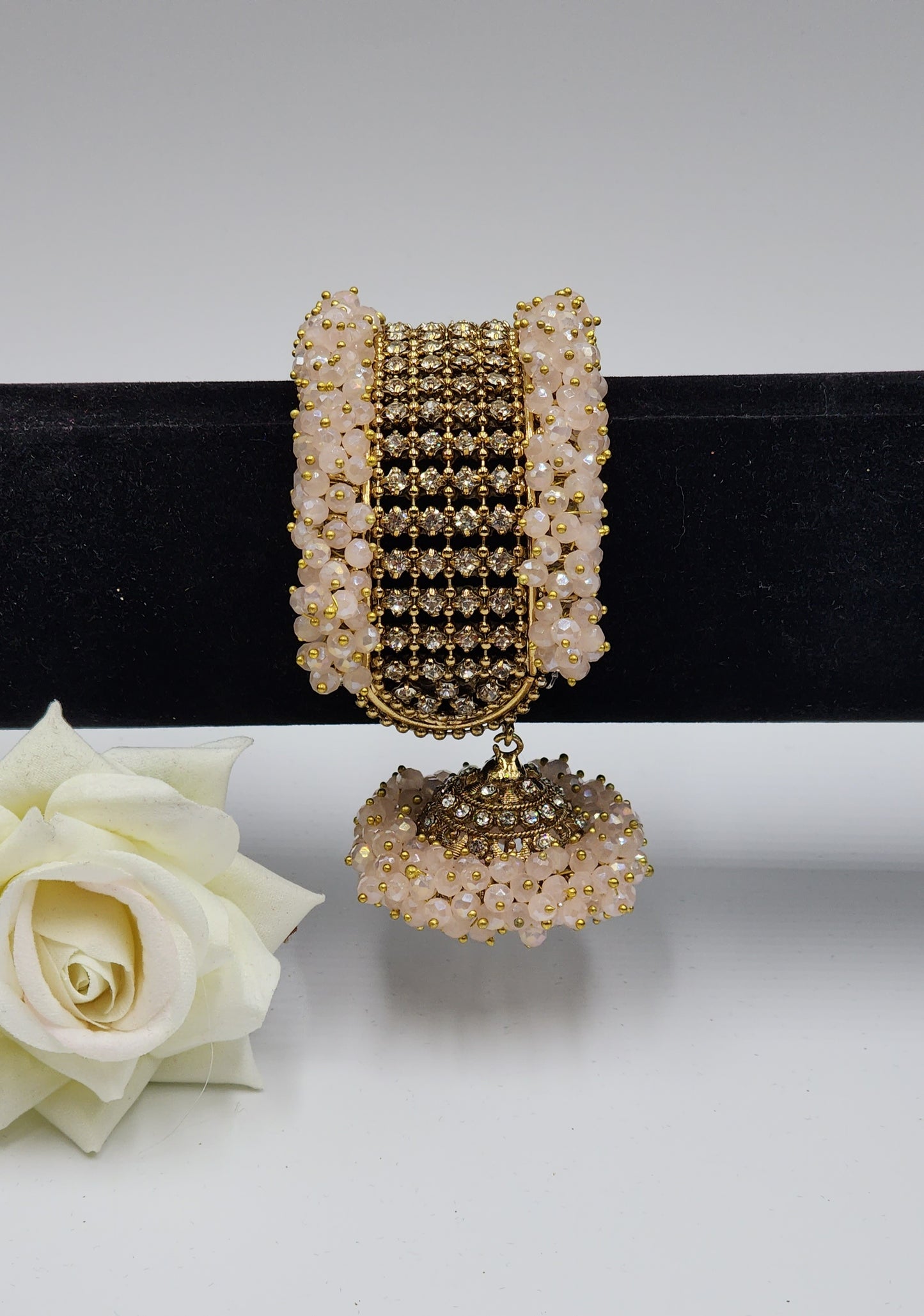 Nabhya Bangles