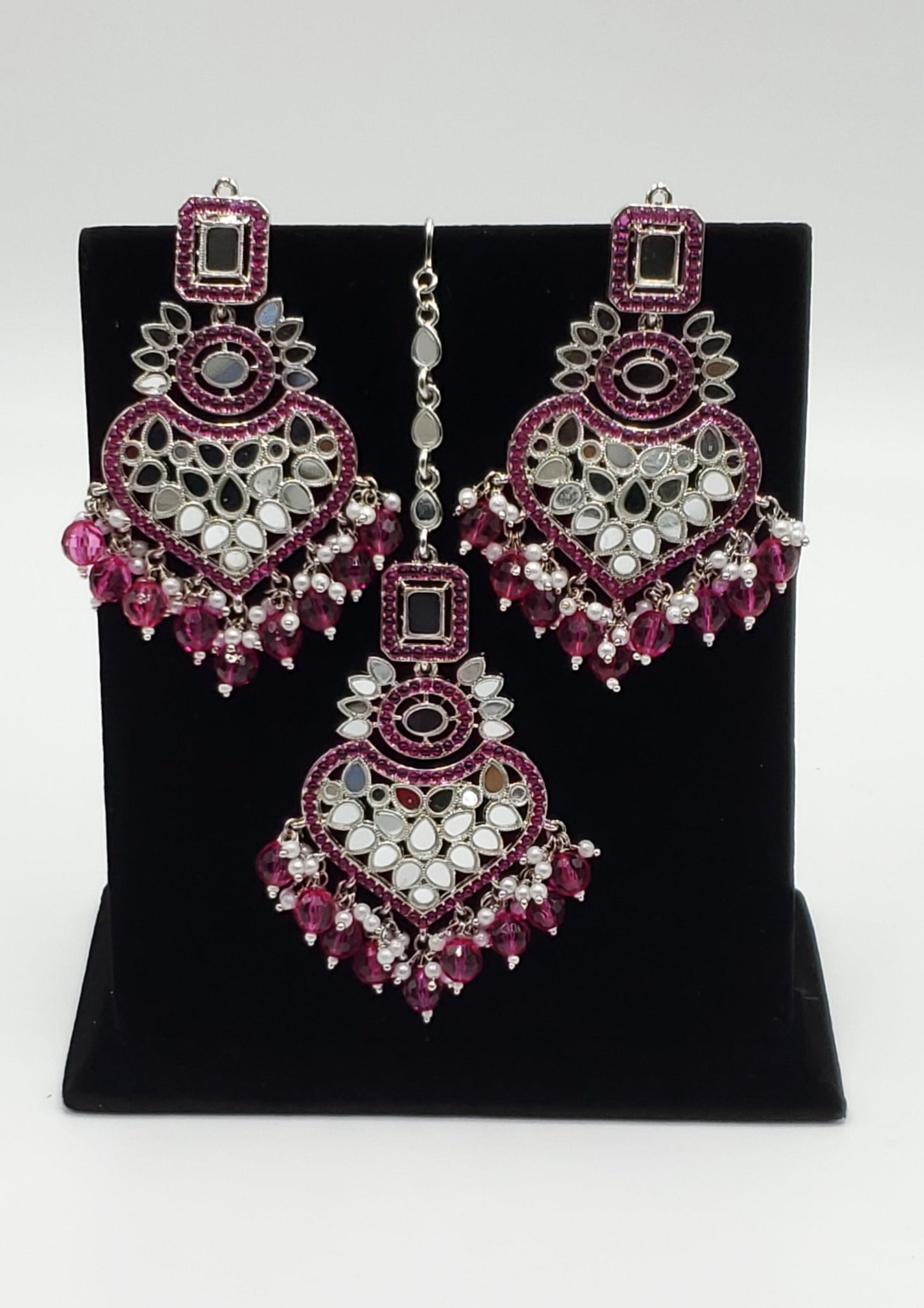 Eveleen Earrings