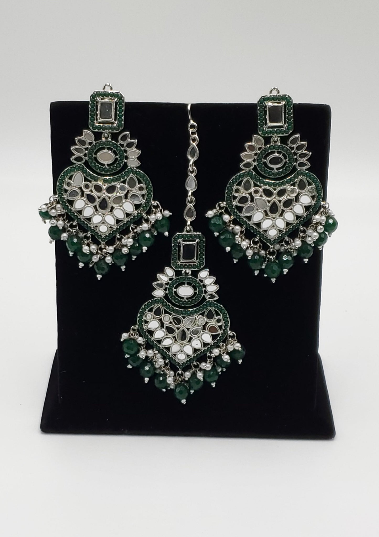 Eveleen Earrings