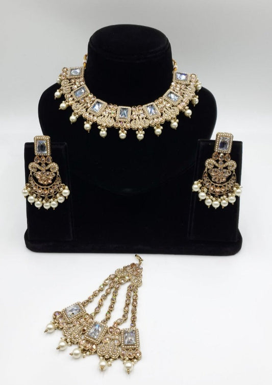 Zeenat Set