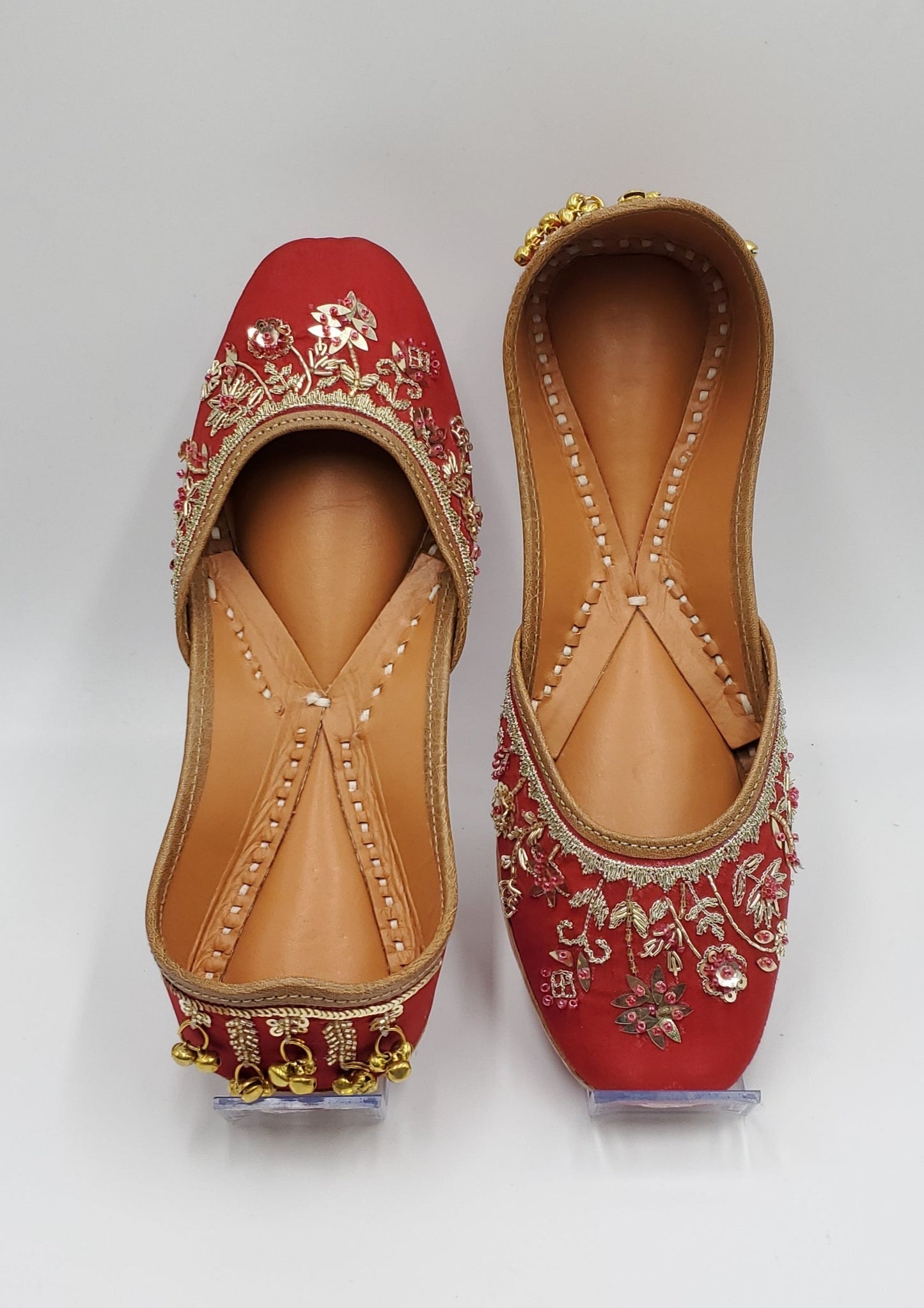 Surkh Women's Punjabi Jutti