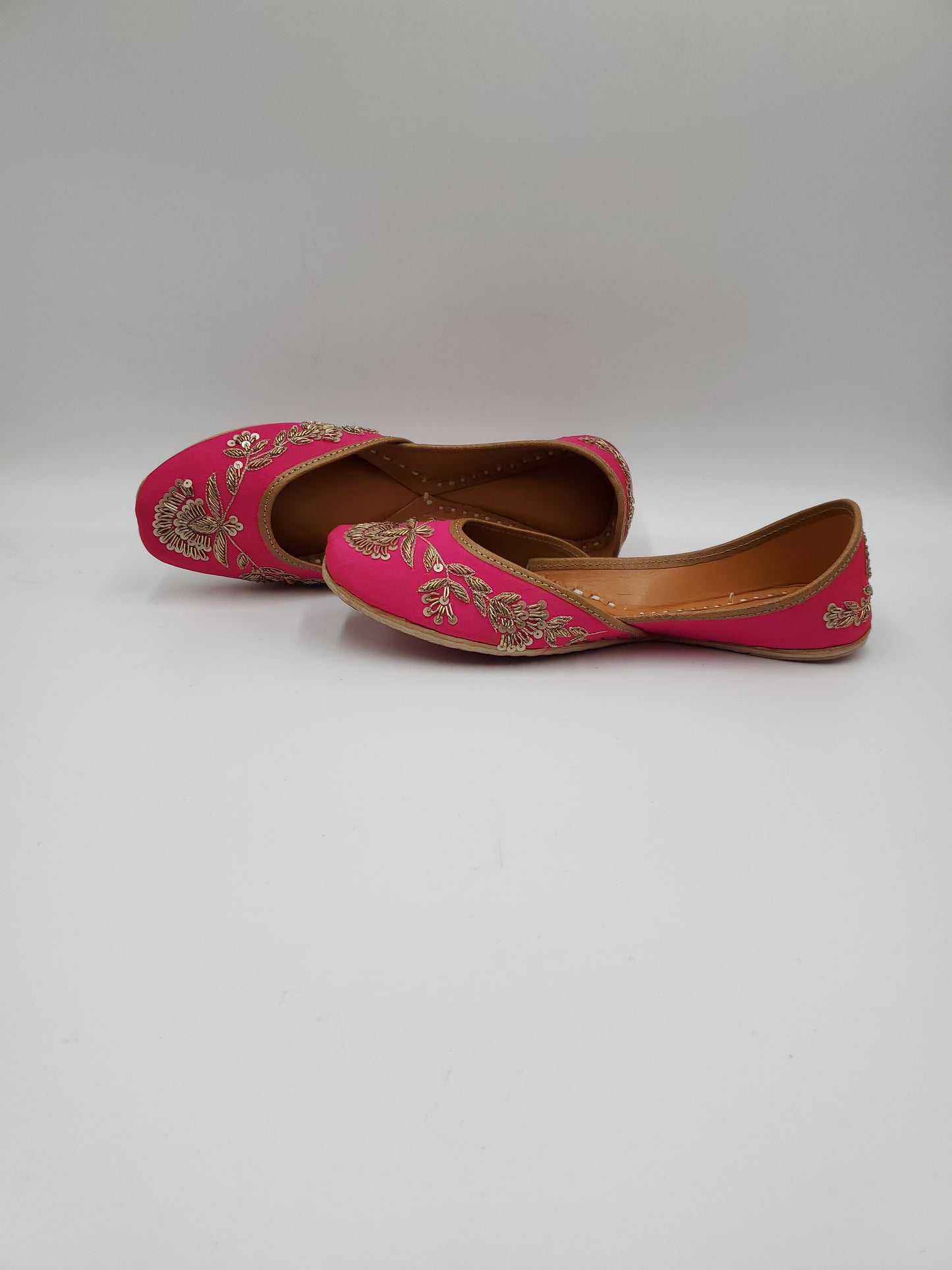 Biro Women's Punjabi Jutti