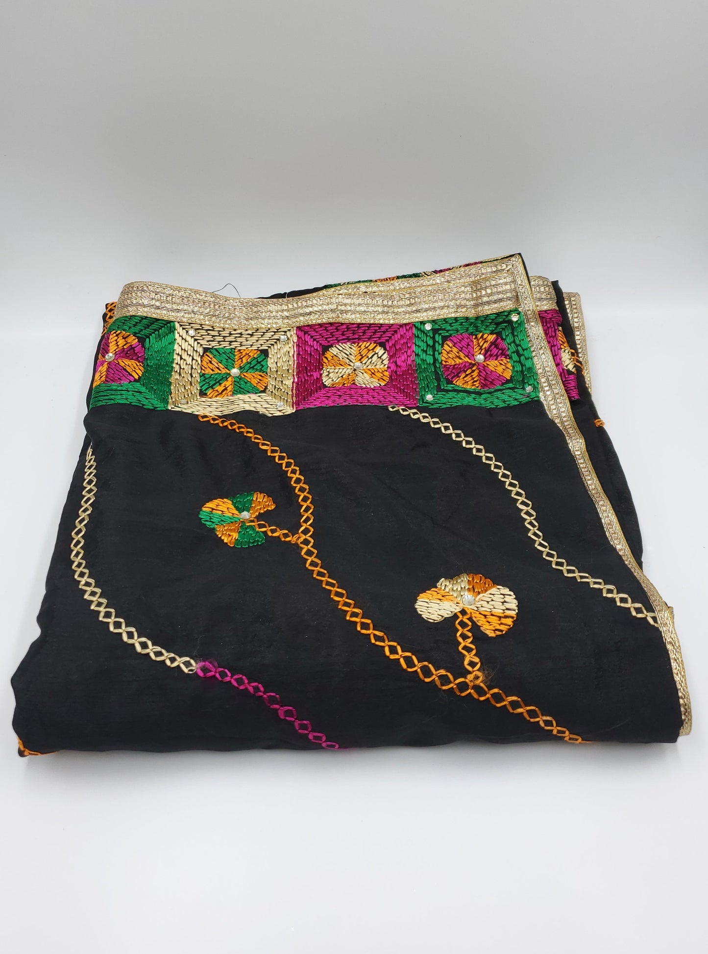 Savera Phulkari