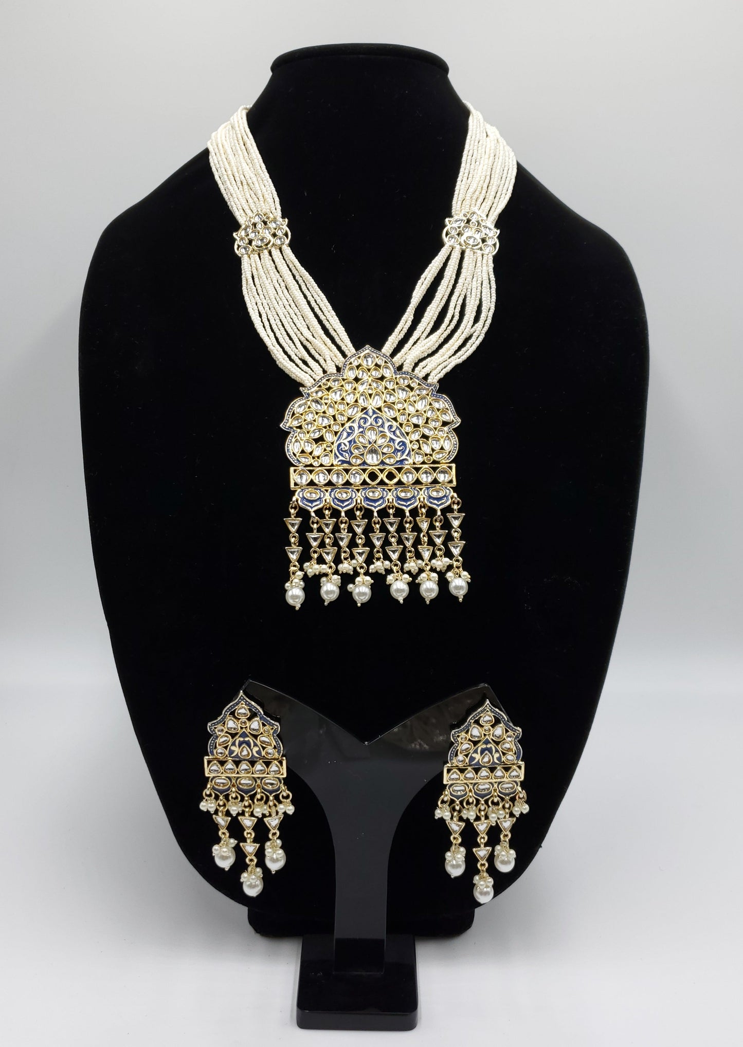 Yana Necklace Set