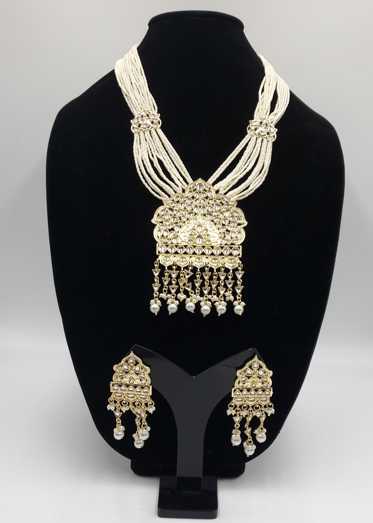 Yana Necklace Set