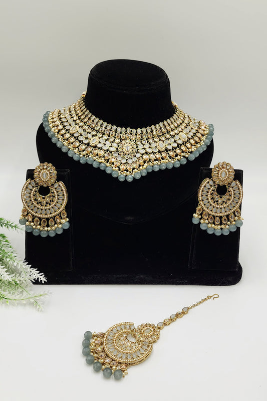 Nisha Set