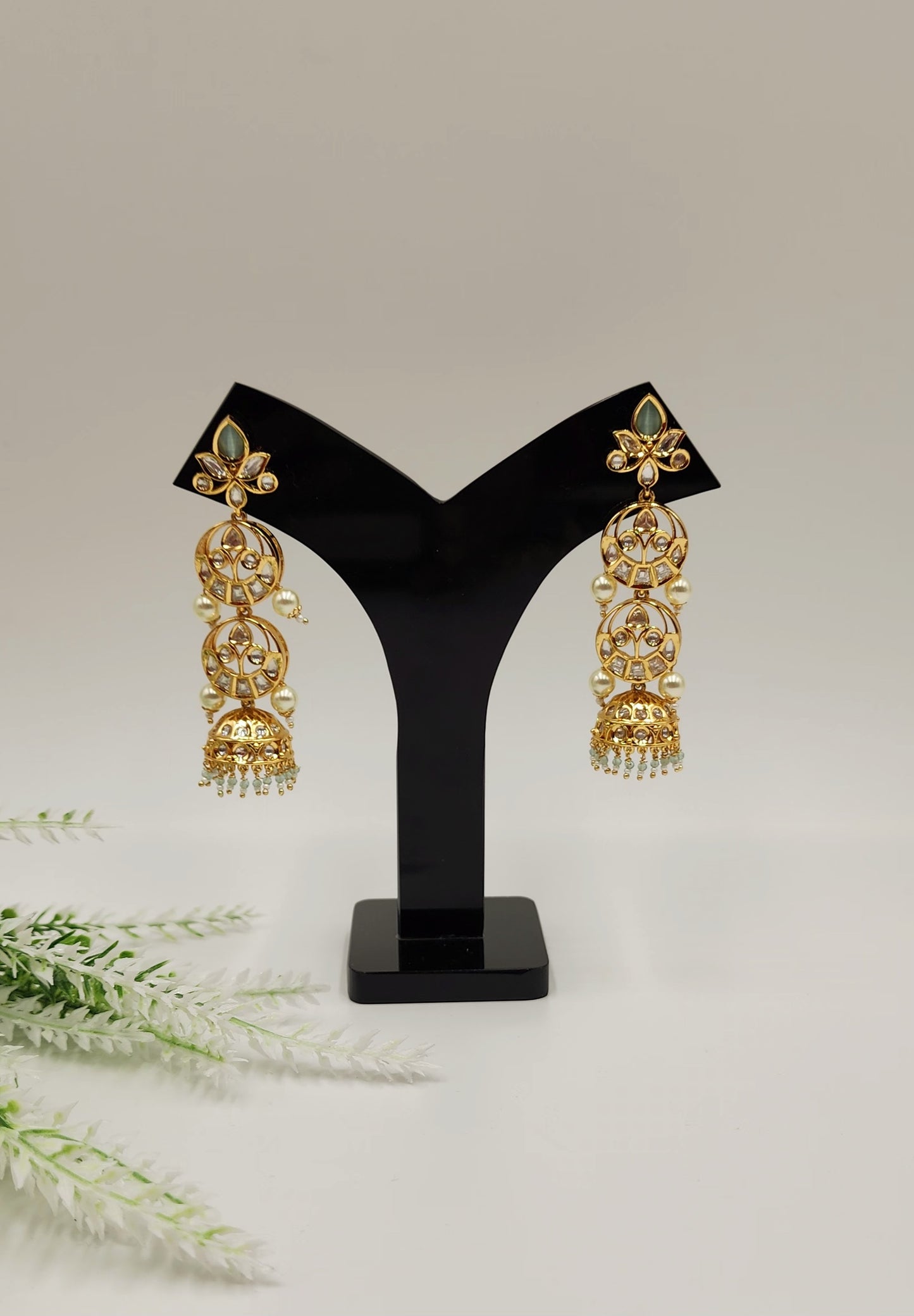 Priti Tiyani kundan Earrings