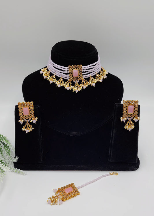 Latica Choker Set