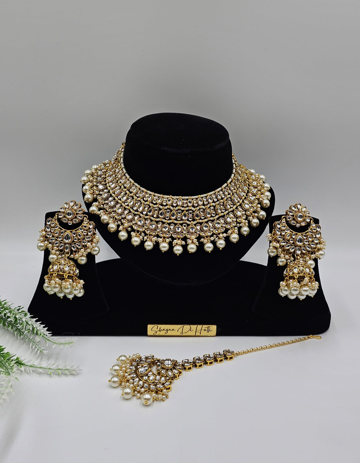 Anam Jewelry Set