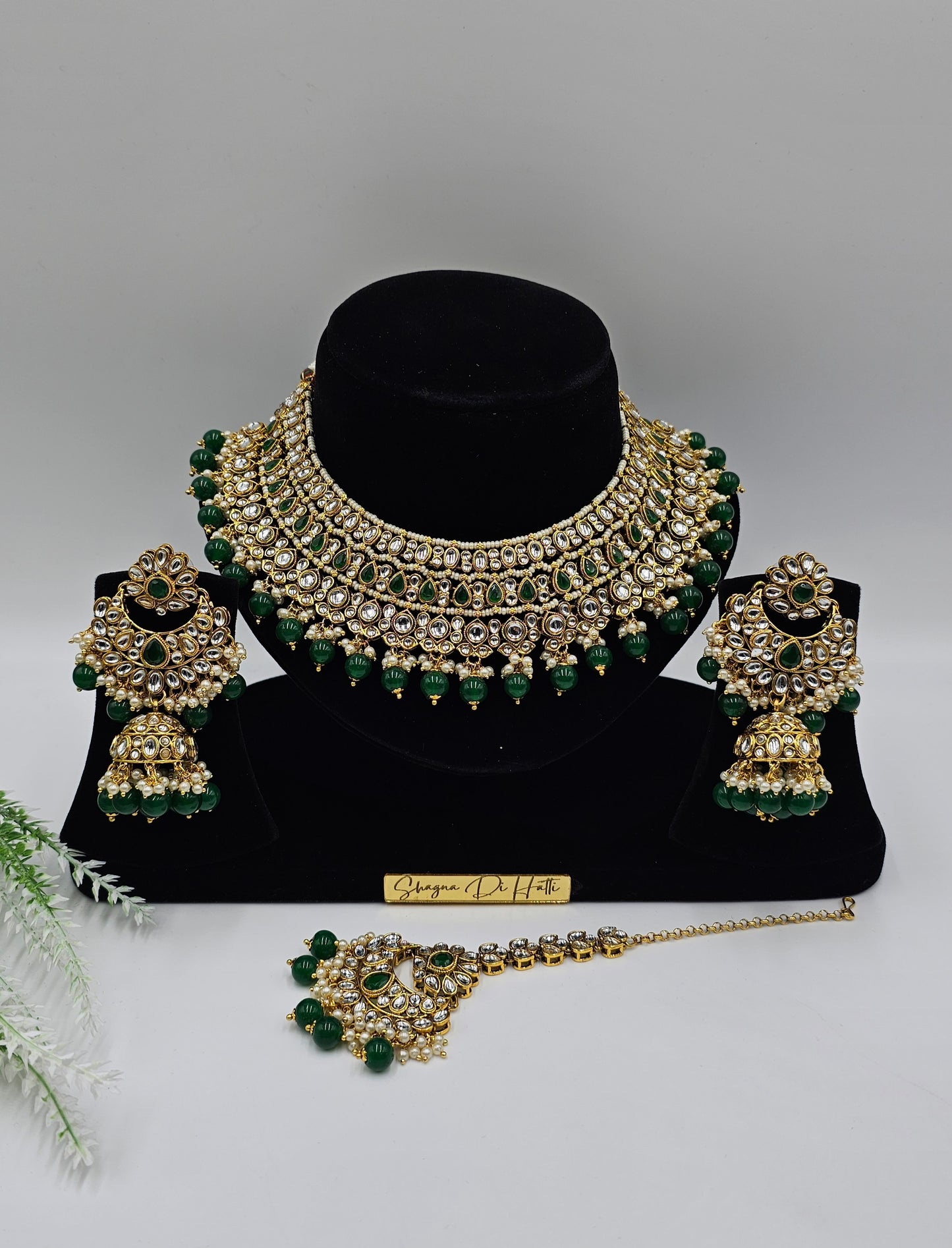 Anam Jewelry Set