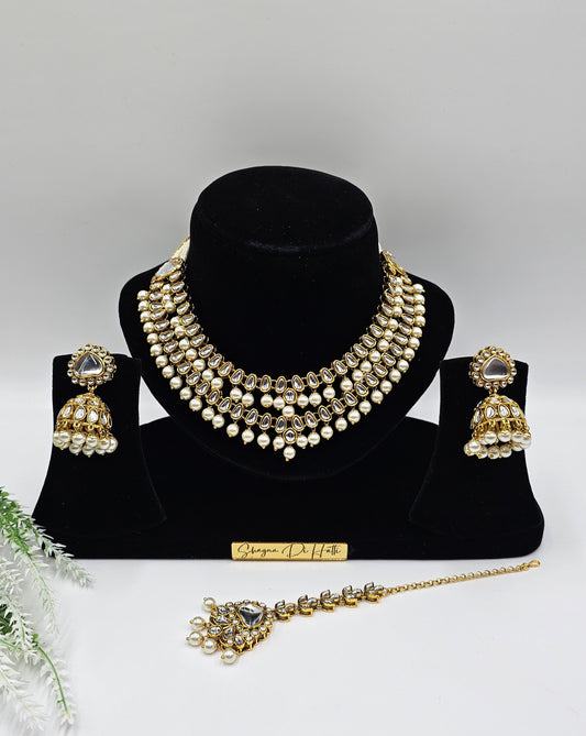 Trishna Jewelry Set