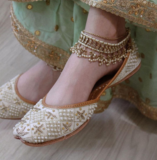 Birro Women's Punjabi Jutti