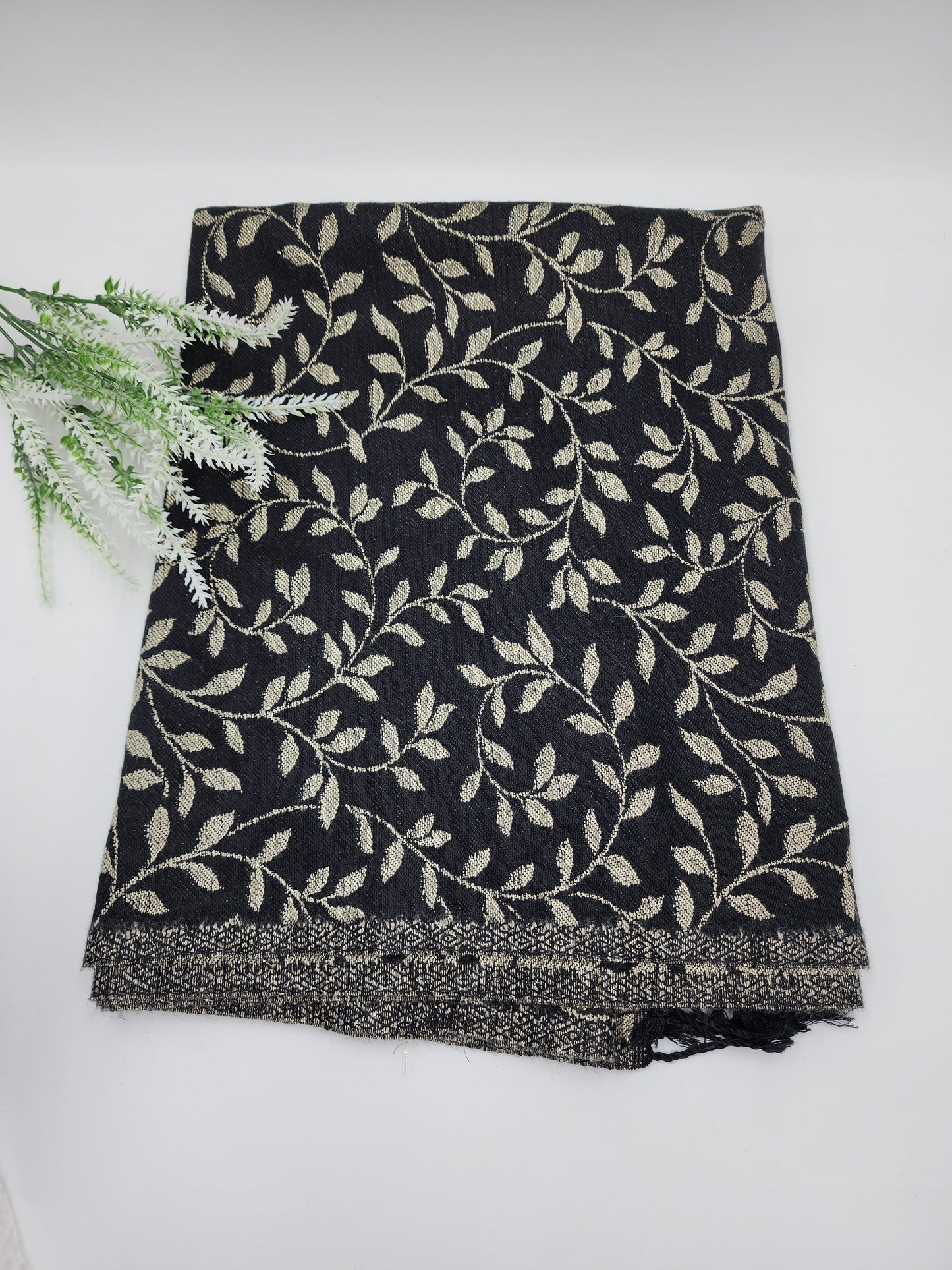 Jaani Men's Shawl