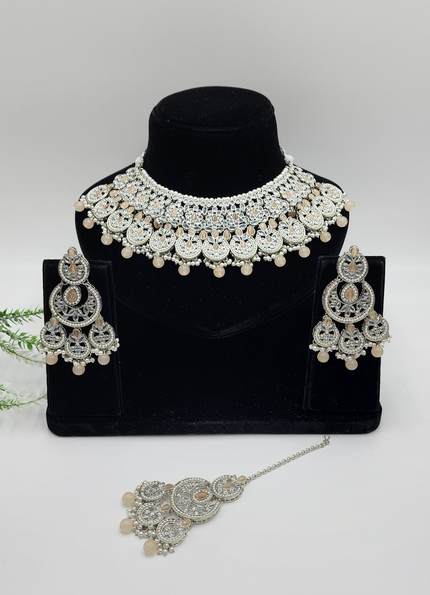 Radhika Silver Sets