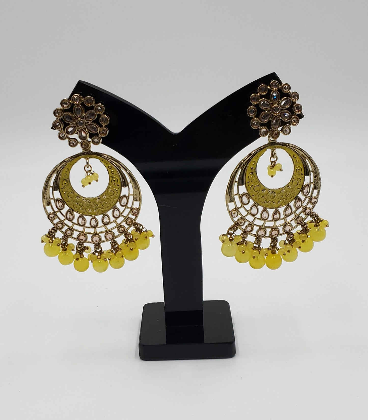 Riyana Earrings