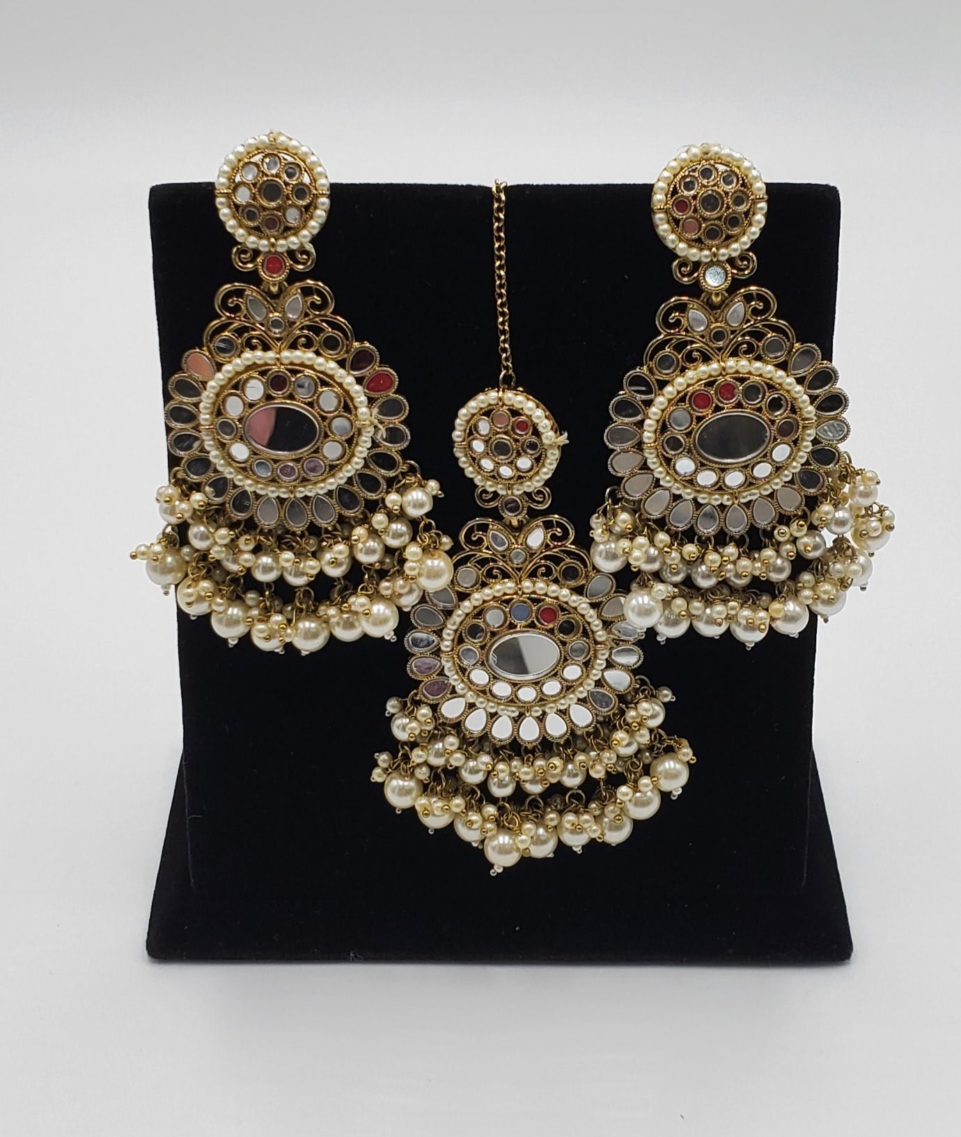 Meera Earrings