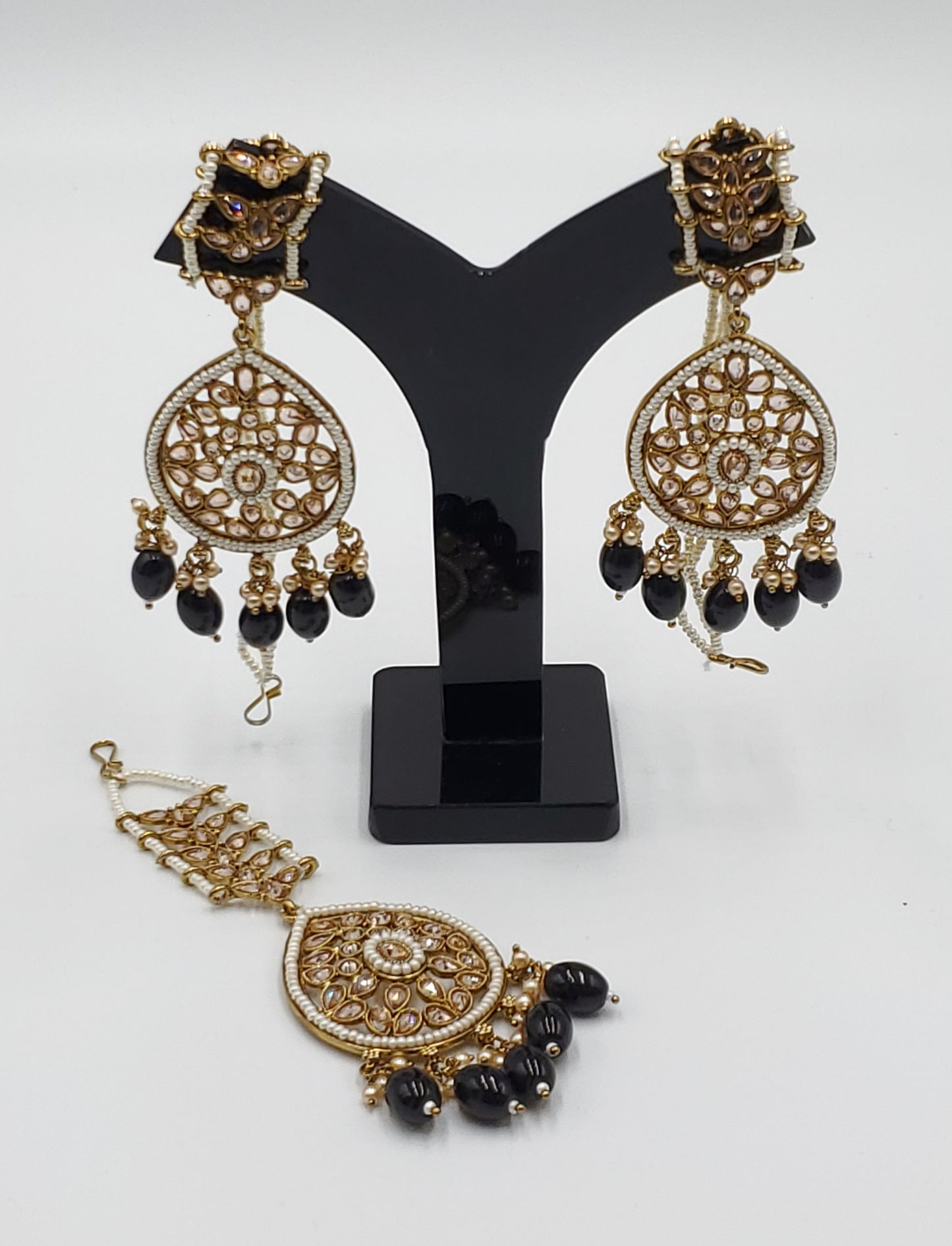 Prajna Earrings