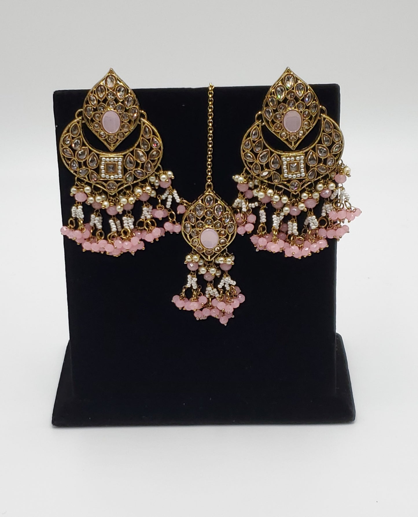 Aarzoo Earrings