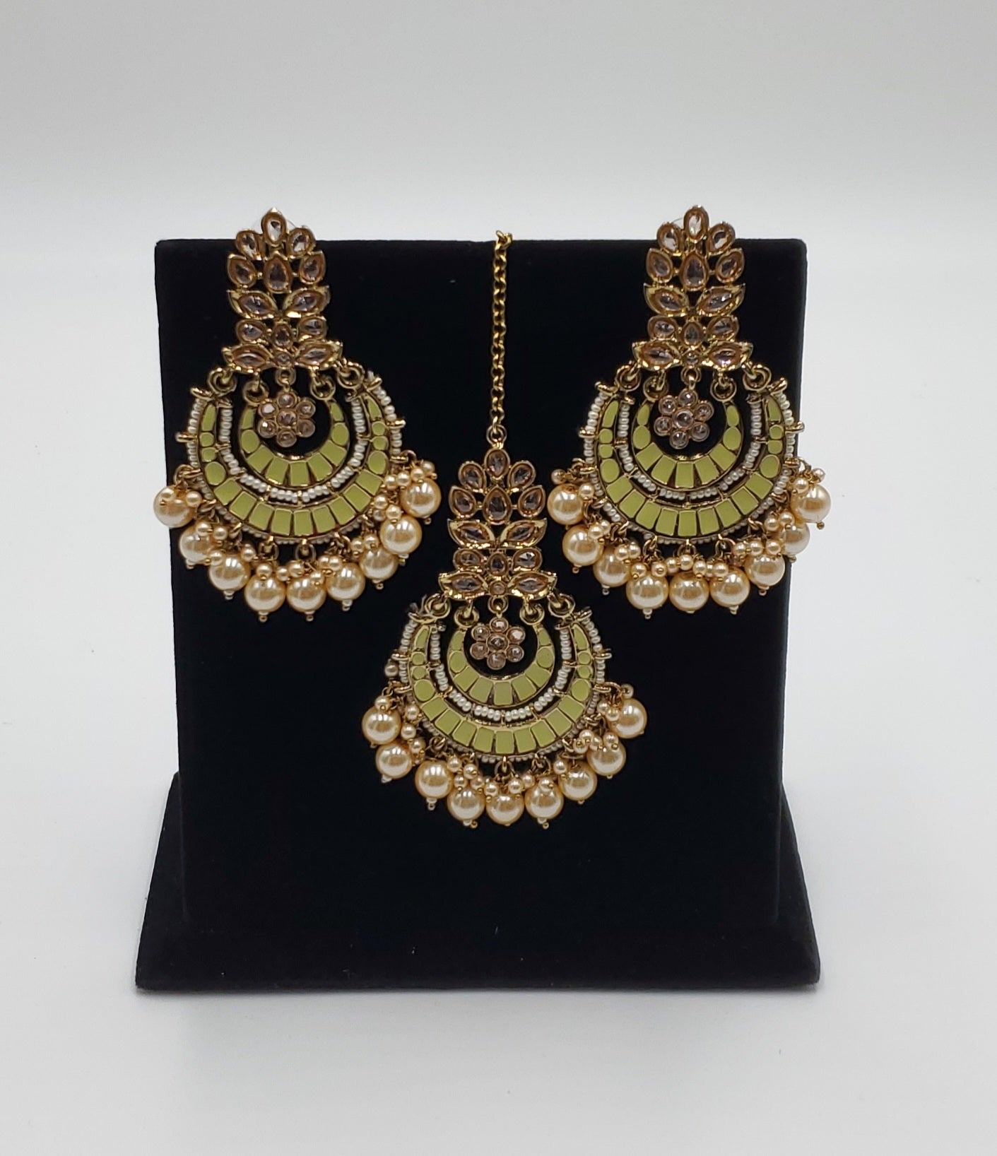 Anushri Earrings