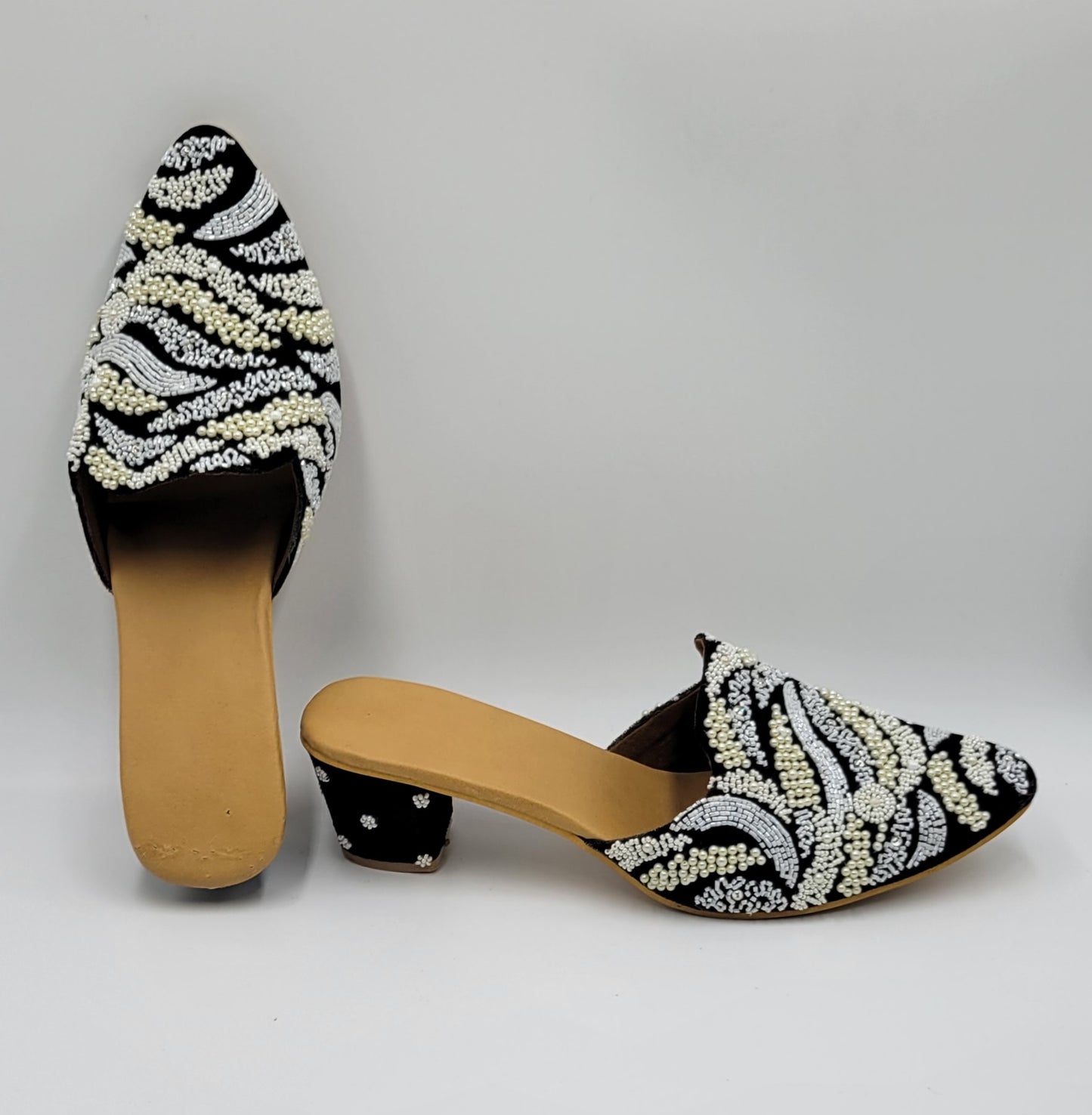 Reena Heel Women's Punjabi Jutti