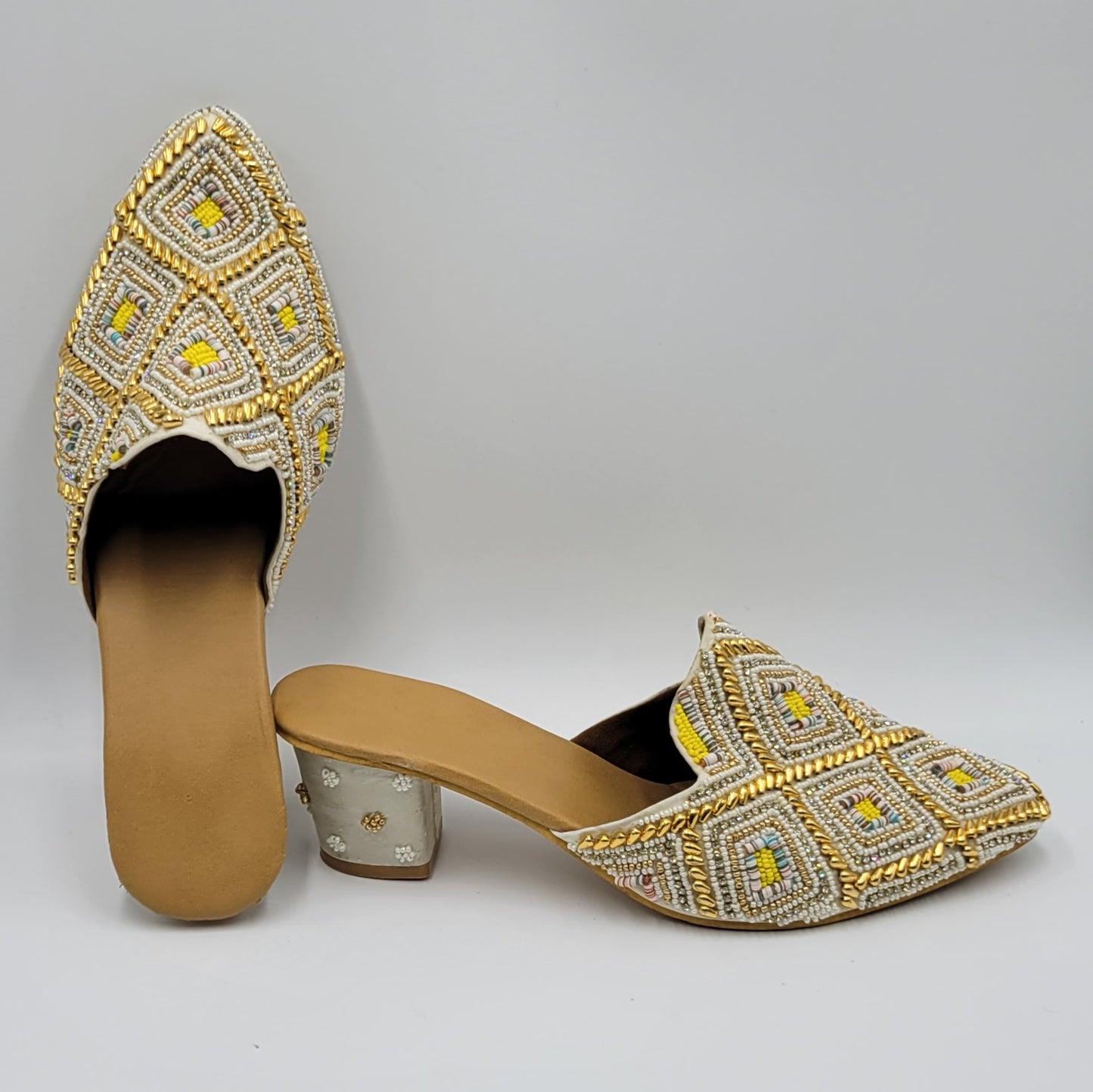 Reena Heel Women's Punjabi Jutti