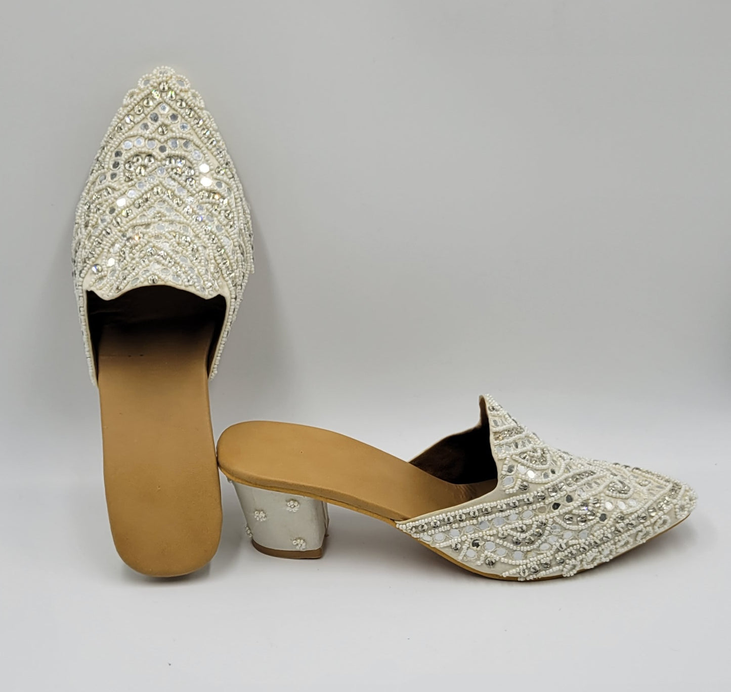 Reena Heel Women's Punjabi Jutti