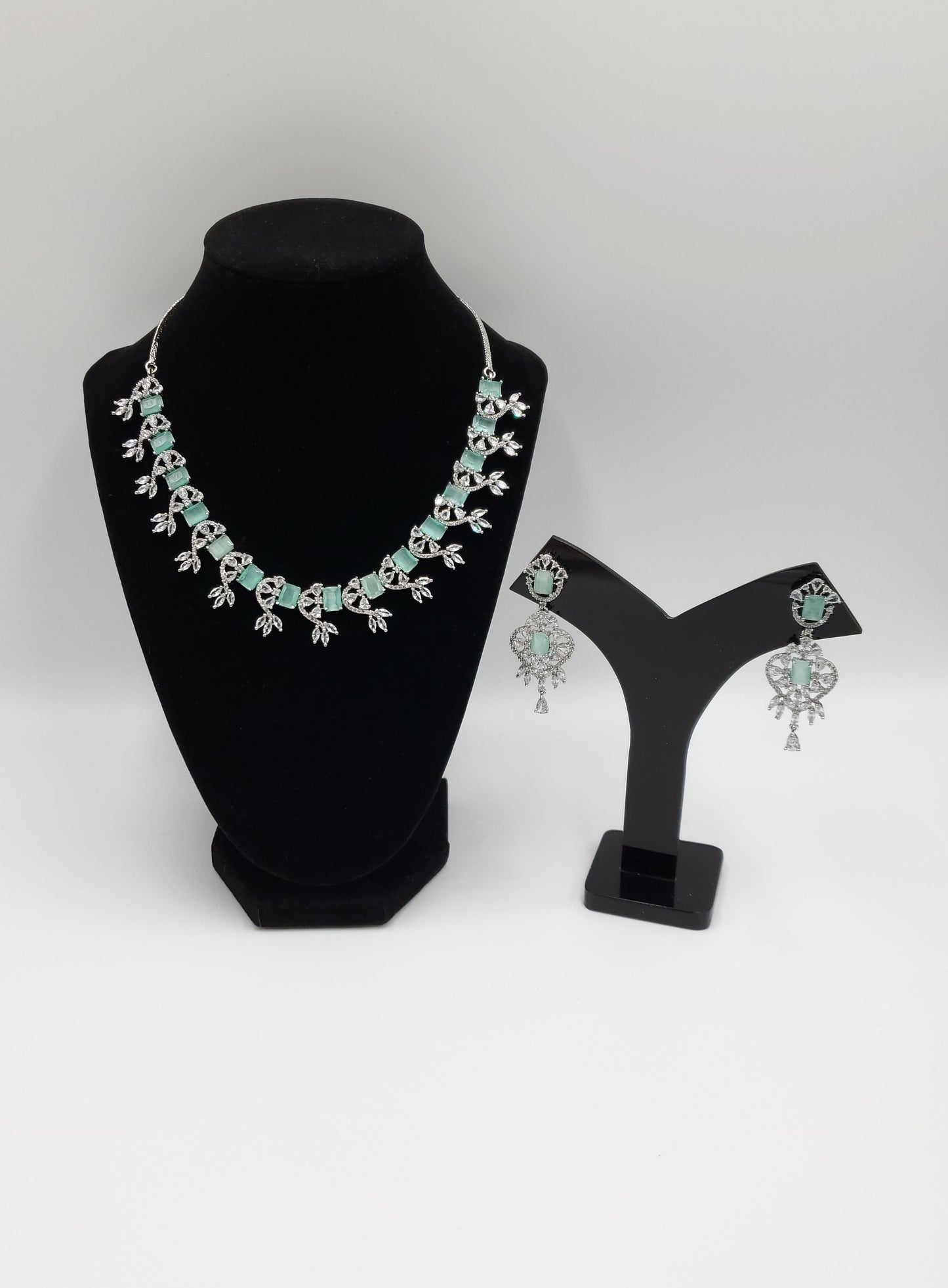 Celina Necklace set