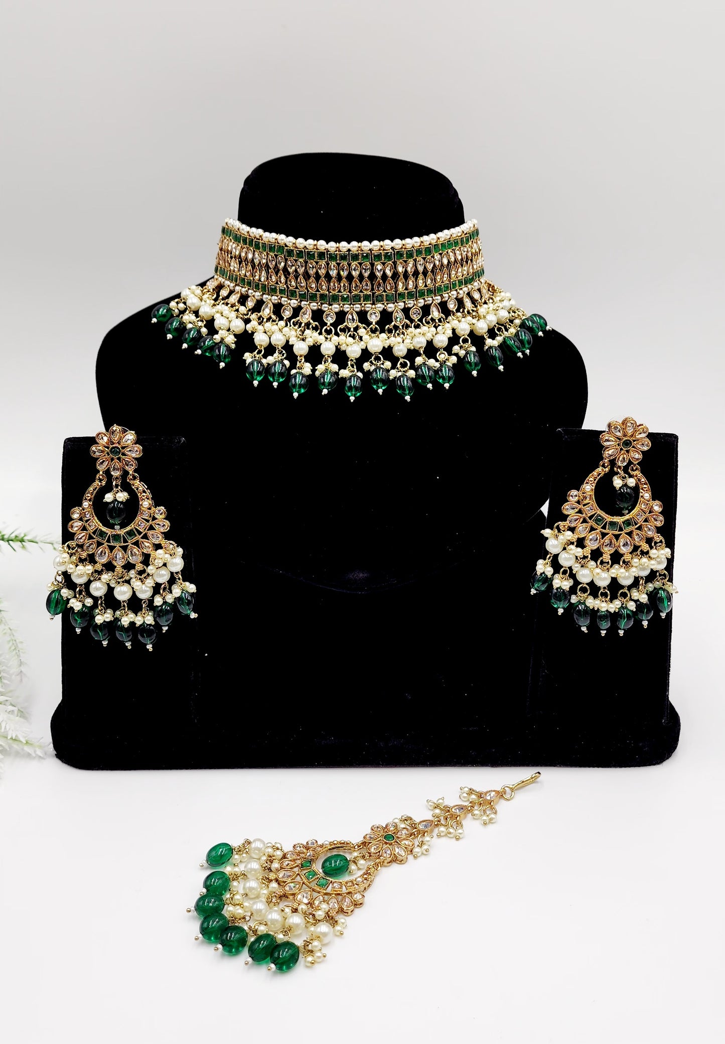 Lata Jewelry Set