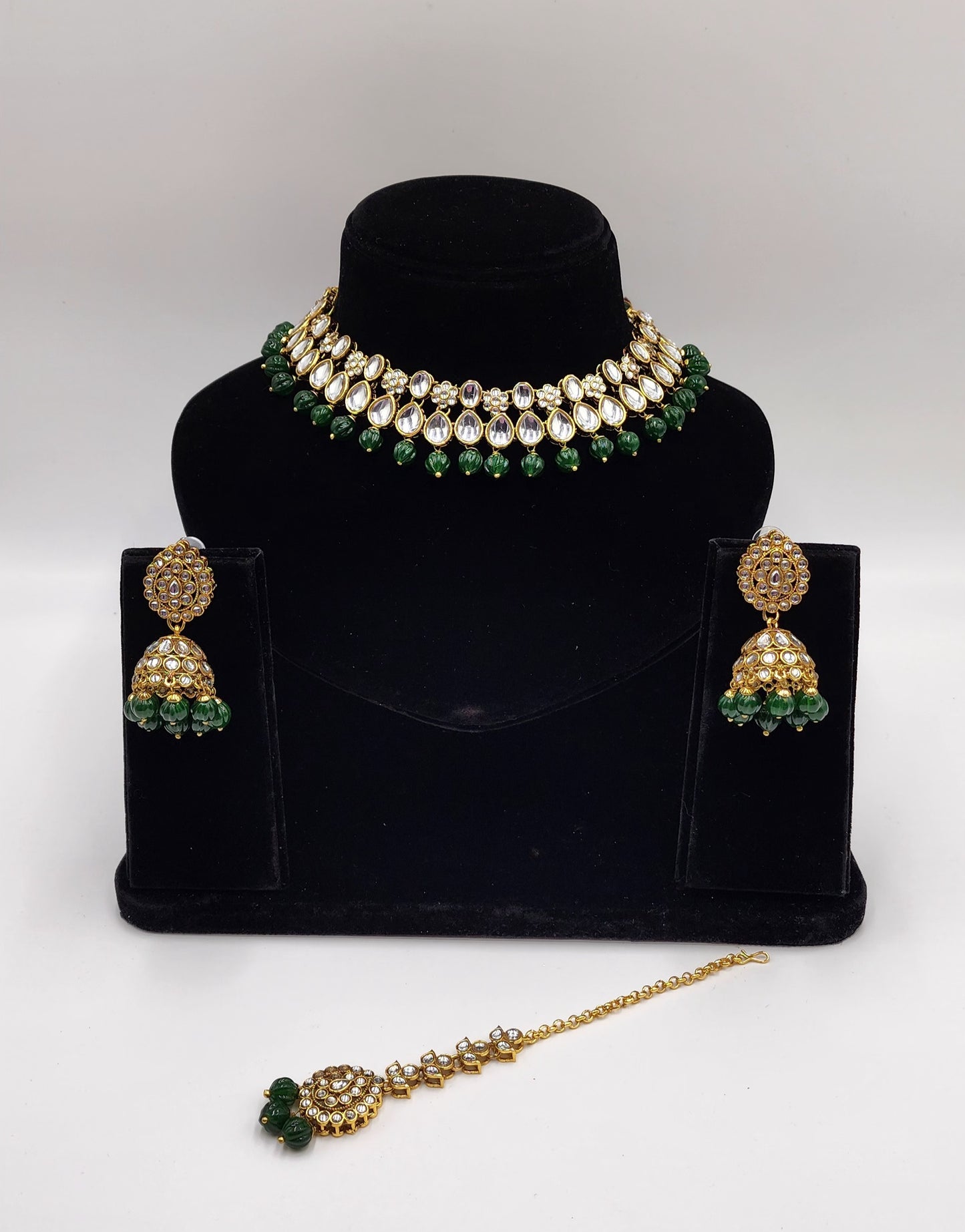 Simar Kundan Set