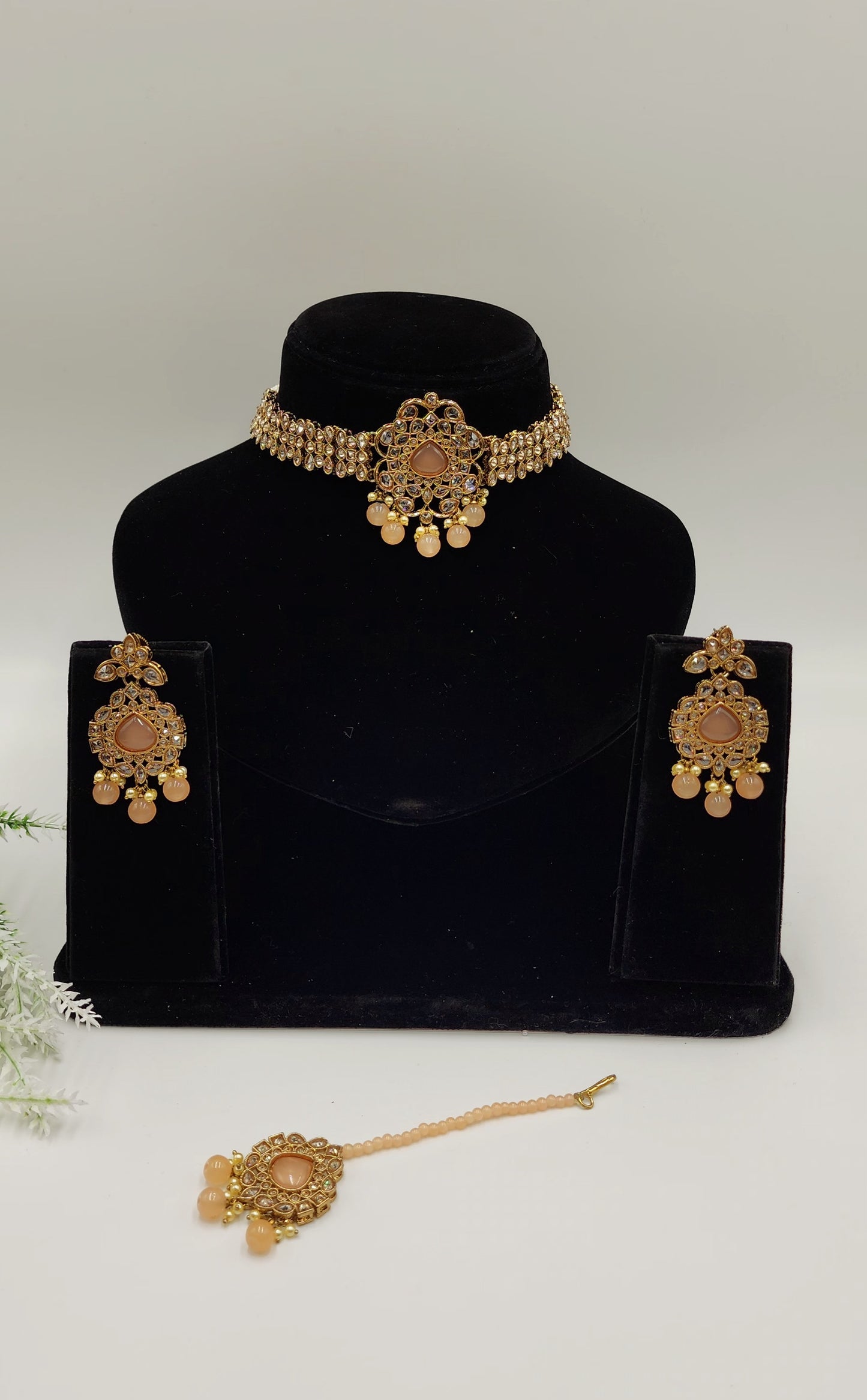 Kajal Choker Set