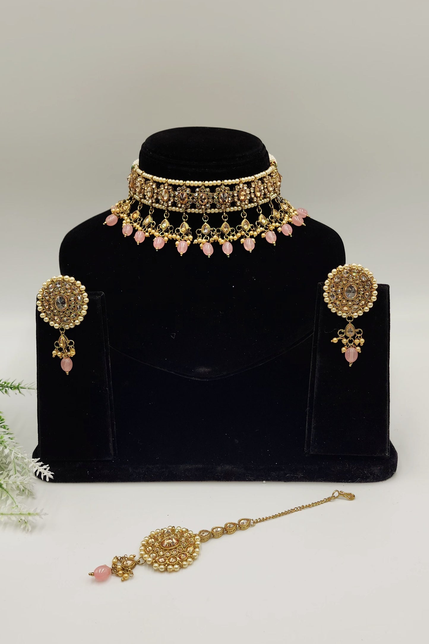 Sonam Choker Set